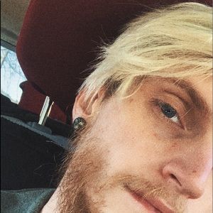 Meet your Posher, Roger